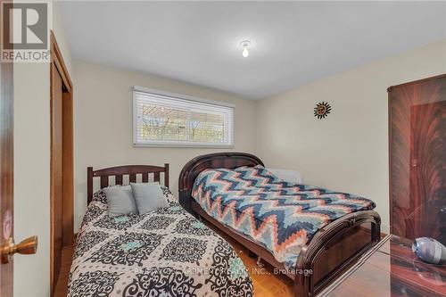 122 Rainbow Drive, Hamilton (Corman), ON - Indoor Photo Showing Bedroom