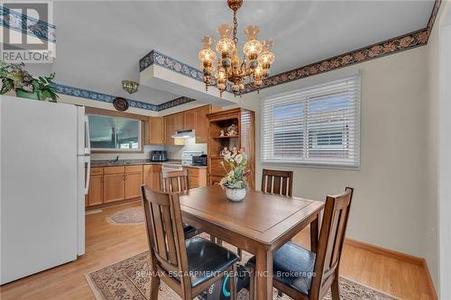 122 Rainbow Drive, Hamilton (Corman), ON - Indoor Photo Showing Dining Room