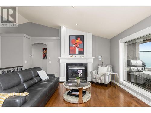 3373 Merlot Way, West Kelowna, BC - Indoor Photo Showing Living Room With Fireplace