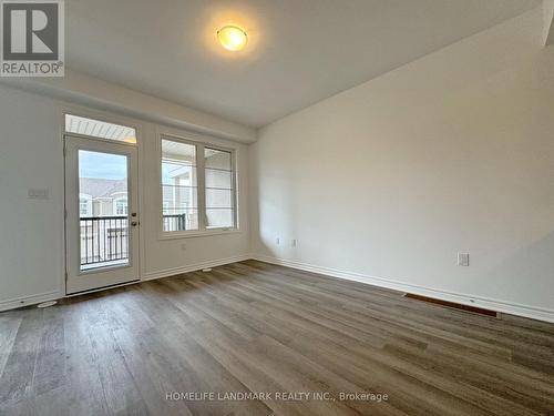 1911 Thames Circle, Milton, ON - Indoor Photo Showing Other Room