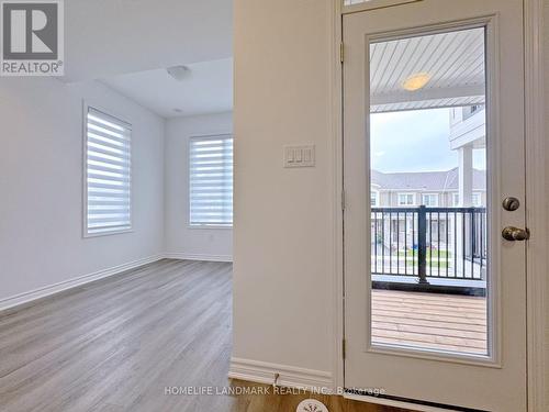 1911 Thames Circle, Milton, ON - Indoor Photo Showing Other Room