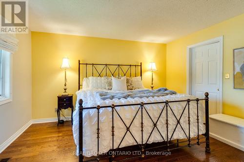 463 Wicklow Road, Burlington (Shoreacres), ON - Indoor Photo Showing Bedroom