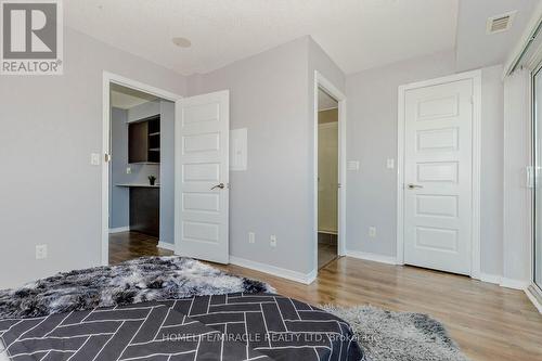 1710 - 215 Queen Street E, Brampton (Queen Street Corridor), ON - Indoor Photo Showing Bedroom