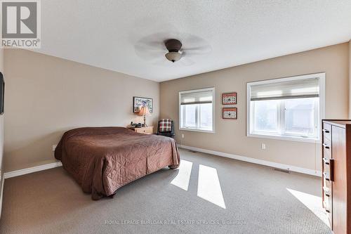 4 - 362 Plains Road E, Burlington, ON - Indoor Photo Showing Bedroom