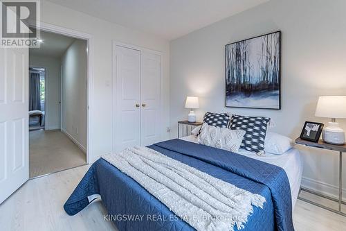 8 - 2880 Headon Forest Drive, Burlington (Headon), ON - Indoor Photo Showing Bedroom