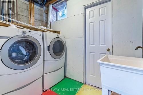 8 - 2880 Headon Forest Drive, Burlington (Headon), ON - Indoor Photo Showing Laundry Room