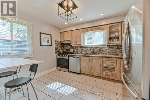 11 - 11 Pierpont Place, Mississauga, ON - Indoor Photo Showing Kitchen