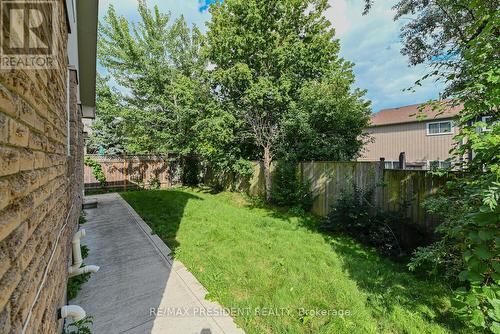 11 - 11 Pierpont Place, Mississauga, ON - Outdoor