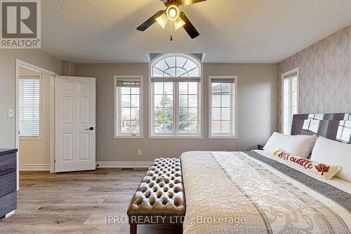 78 Cedarville Drive, Hamilton (Stoney Creek Mountain), ON - Indoor Photo Showing Bedroom