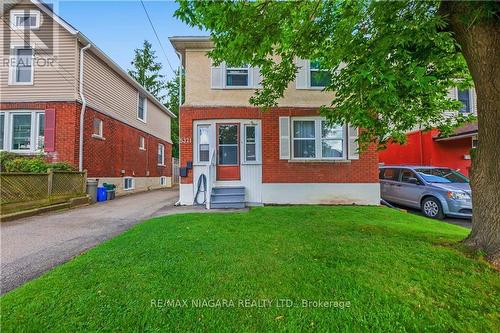 5371 Huron Street, Niagara Falls, ON - Outdoor