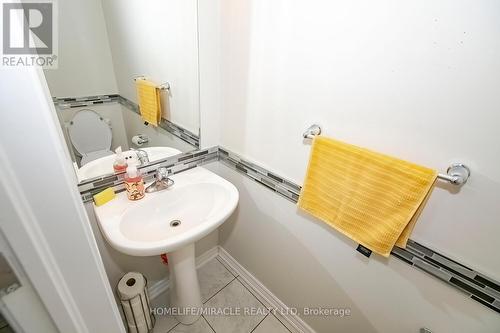 151 Robert Parkinson Drive, Brampton, ON - Indoor Photo Showing Bathroom