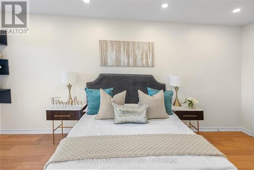 32 Hatton Court, Brampton (Credit Valley), ON - Indoor Photo Showing Bedroom