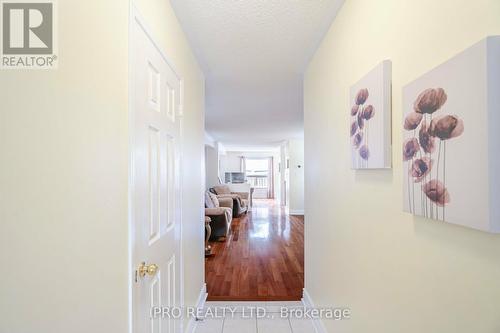 7 Blairwood Court, Brampton (Vales Of Castlemore), ON -  Photo Showing Other Room