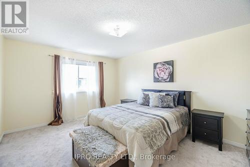 7 Blairwood Court, Brampton (Vales Of Castlemore), ON - Indoor Photo Showing Bedroom