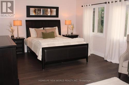 4617 Simmons Road W, Burlington (Alton), ON - Indoor Photo Showing Bedroom