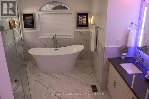 4617 Simmons Road W, Burlington (Alton), ON - Indoor Photo Showing Bathroom