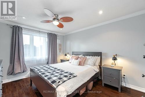 11 Courtleigh Square, Brampton (Heart Lake East), ON - Indoor Photo Showing Bedroom