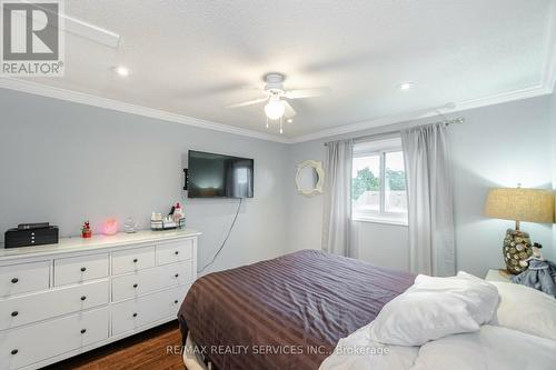 11 Courtleigh Square, Brampton (Heart Lake East), ON - Indoor Photo Showing Bedroom