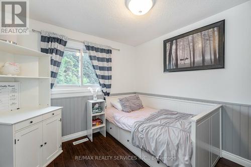 11 Courtleigh Square, Brampton (Heart Lake East), ON - Indoor Photo Showing Bedroom