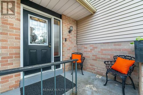 11 Courtleigh Square, Brampton (Heart Lake East), ON - Outdoor With Deck Patio Veranda With Exterior