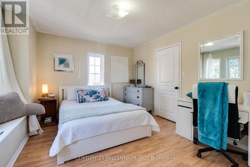 2287 Saddlecreek Crescent, Oakville (West Oak Trails), ON - Indoor Photo Showing Bedroom