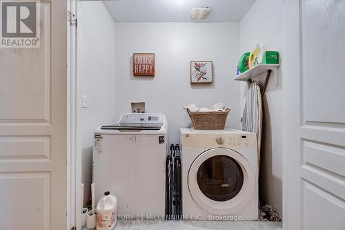 2287 Saddlecreek Crescent, Oakville (West Oak Trails), ON - Indoor Photo Showing Laundry Room