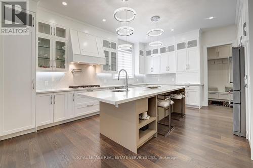 1164 Bridge Road, Oakville (Bronte East), ON - Indoor Photo Showing Kitchen With Upgraded Kitchen