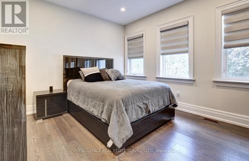 1164 Bridge Road, Oakville (Bronte East), ON - Indoor Photo Showing Bedroom