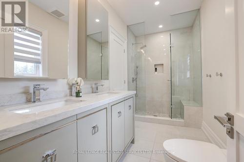 1164 Bridge Road, Oakville, ON - Indoor Photo Showing Bathroom