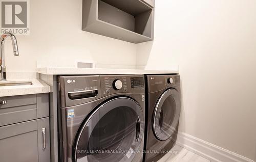 1164 Bridge Road, Oakville, ON - Indoor Photo Showing Laundry Room