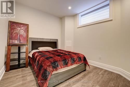 1164 Bridge Road, Oakville, ON - Indoor Photo Showing Bedroom