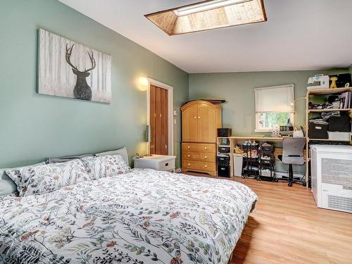 Master bedroom - 140 Rue Pellerin, Saint-Bernard-De-Lacolle, QC - Indoor Photo Showing Bedroom