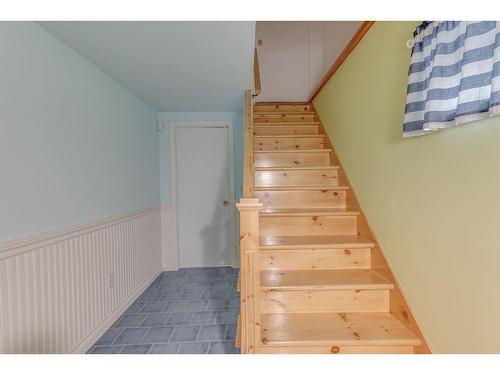 Escalier - 6602 Rue Des Cygnes, Laval (Sainte-Rose), QC - Indoor Photo Showing Other Room