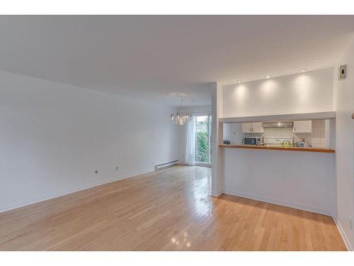 Dining room - 6602 Rue Des Cygnes, Laval (Sainte-Rose), QC - Indoor Photo Showing Other Room