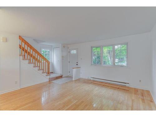 Living room - 6602 Rue Des Cygnes, Laval (Sainte-Rose), QC - Indoor Photo Showing Other Room