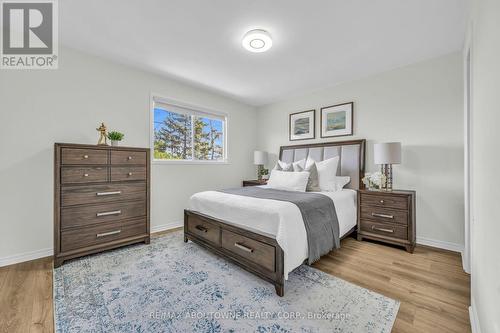 4659 Full Moon Circle, Mississauga (Hurontario), ON - Indoor Photo Showing Bedroom