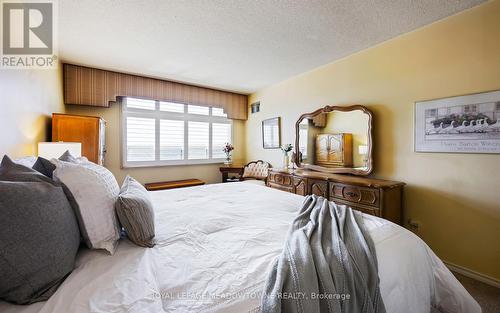 1109 - 320 Mill Street S, Brampton (Brampton South), ON - Indoor Photo Showing Bedroom