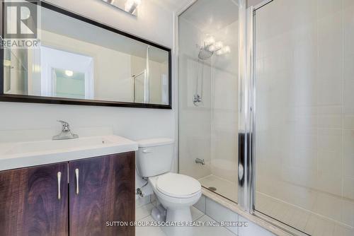 1804 - 2240 Lakeshore Boulevard W, Toronto, ON - Indoor Photo Showing Bathroom