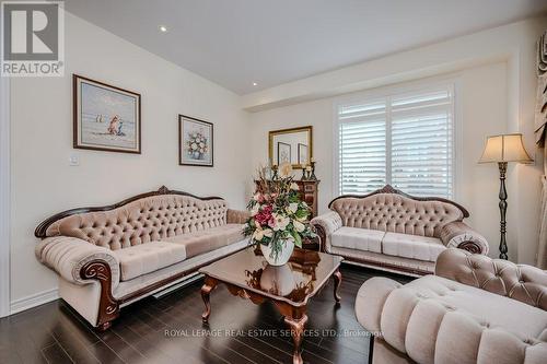 25 Rockman Crescent, Brampton (Northwest Brampton), ON - Indoor Photo Showing Living Room