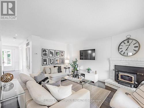 2 Davenrich Court, Brampton (Heart Lake East), ON - Indoor Photo Showing Living Room With Fireplace