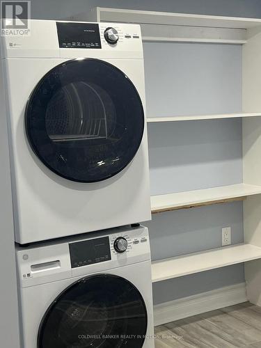 61 Mincing Trail, Brampton (Northwest Brampton), ON - Indoor Photo Showing Laundry Room