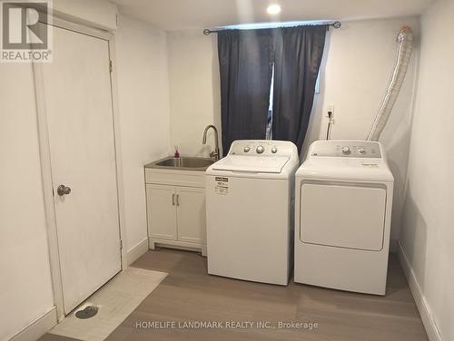 1245 Hertel Crescent, Burlington, ON - Indoor Photo Showing Laundry Room