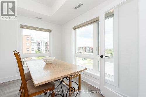 211 - 8 Culinary Lane, Barrie (Innis-Shore), ON - Indoor Photo Showing Dining Room