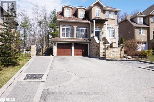 33 Cumming Drive, Barrie (Ardagh), ON - Outdoor With Facade