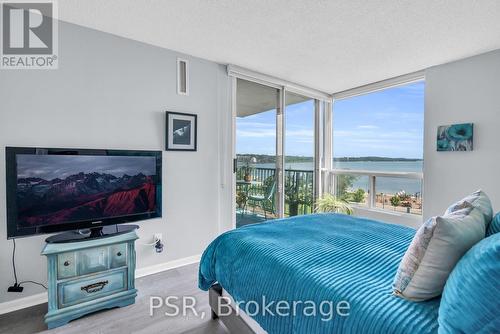 809 - 75 Ellen Street, Barrie (City Centre), ON - Indoor Photo Showing Bedroom