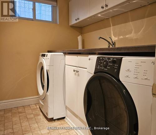 2358 Rebecca Street, Oakville (Bronte West), ON - Indoor Photo Showing Laundry Room