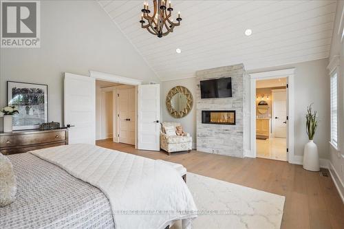 621 Hurd Avenue, Burlington (Brant), ON - Indoor Photo Showing Bedroom With Fireplace