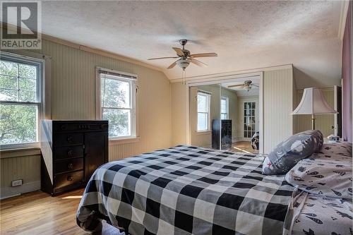 1014 Lake Road, Willisville, ON - Indoor Photo Showing Bedroom