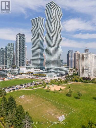 3901 - 3883 Quartz Road, Mississauga, ON - Outdoor With View