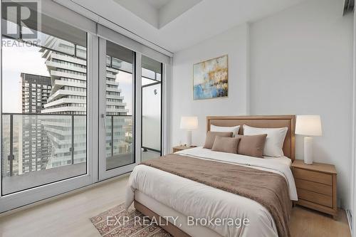 3901 - 3883 Quartz Road, Mississauga, ON - Indoor Photo Showing Bedroom